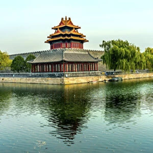Arrow Watchtower, Gugong, Forbidden City moat and canal, Beijing, China