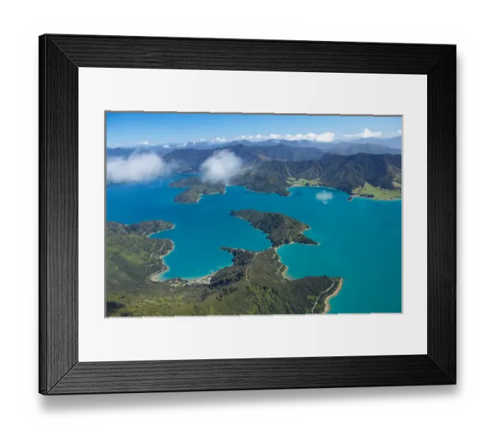 Framed Print : Portage Bay (left), Kenepuru Sound, Marlborough Sounds, South Island, New Zealand