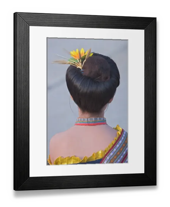 Framed Print : Thailand, Ubon Ratchathani, Candle Festival, Dancers