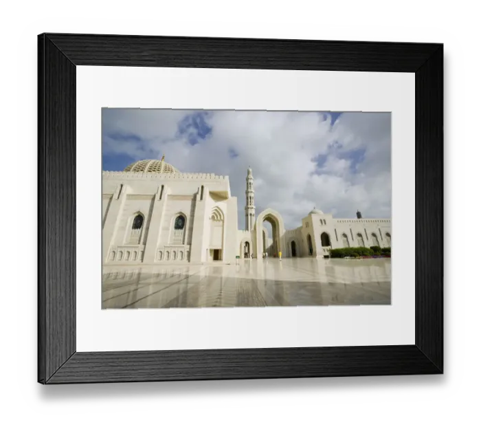 Framed Print : Oman, Muscat, Al-Ghubrah. Grand Mosque-Exterior  /  Daytime