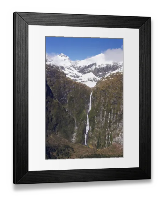 Framed Print : Sutherland Falls, Milford Track, Fiordland National Park, South Island, New Zealand Framed Print : Sutherland Falls, Milford Track, Fiordland National Park, South Island, New Zealand