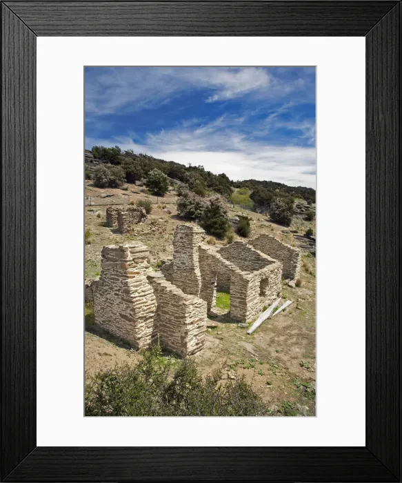 Framed Print : Historic Hotel, Bendigo, Central Otago, South Island, New Zealand