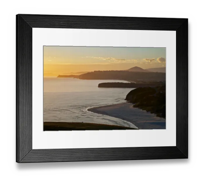 Framed Print : Sunset over Smaills Beach, Dunedin, South Island, New Zealand
