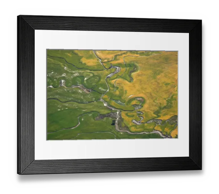 Framed Print : Farmland and meandering streams, near Omarama, North Otago, South Island, New Zealand Framed Print : Farmland and meandering streams, near Omarama, North Otago, South Island, New Zealand