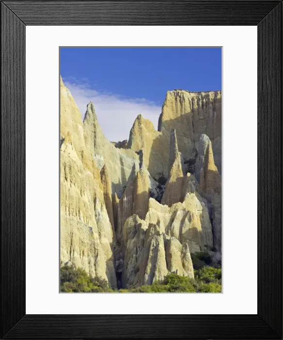 Framed Print : Clay Cliffs, near Omarama, North Otago, South Island, New Zealand