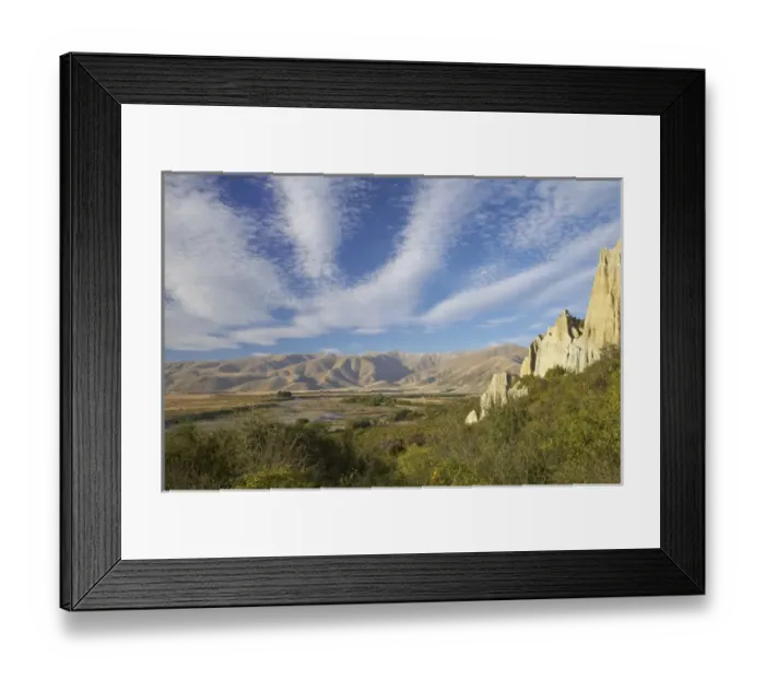 Framed Print : Clay Cliffs, near Omarama, North Otago, South Island, New Zealand