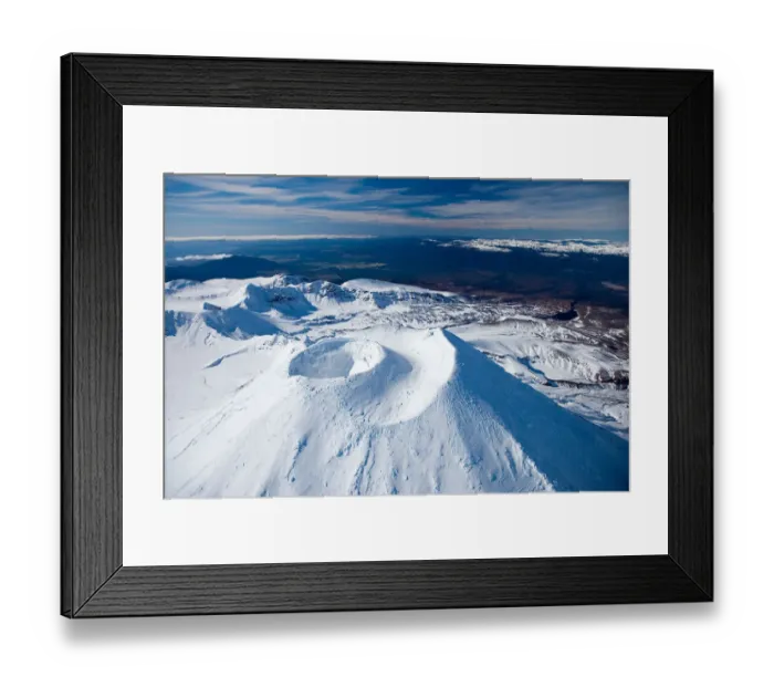 Framed Print : Crater on top of Mt Ngauruhoe, Tongariro National Park, Central Plateau, North Island Framed Print : Crater on top of Mt Ngauruhoe, Tongariro National Park, Central Plateau, North Island