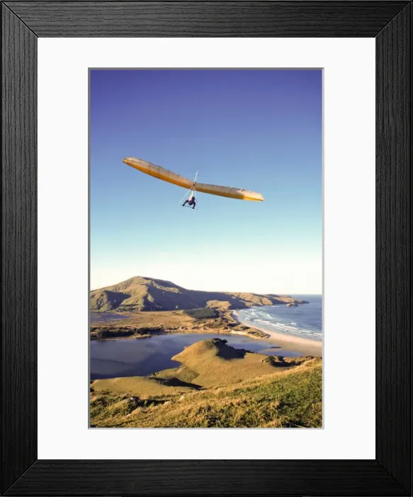 Framed Print : Hang Gliding, Otago Peninsula, Dunedin Framed Print : Hang Gliding, Otago Peninsula, Dunedin