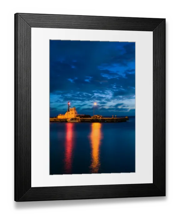 Framed Print : ABC Islands - BONAIRE - Kralendijk: Evening over Town Pier Framed Print : ABC Islands - BONAIRE - Kralendijk: Evening over Town Pier