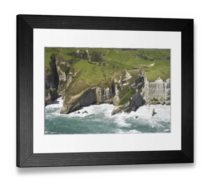 Framed Print : Rugged Coastline near Pilch Point and Wharariki Beach, south of Cape Farewell, NW Nelson Region