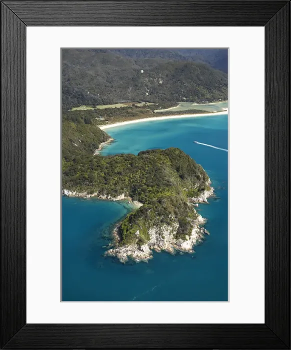 Framed Print : Canoe Bay, Awaroa Head, Awaroa Bay, Abel Tasman National Park, Nelson Region, South Island