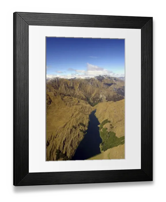 Framed Print : Queenstown, New Zealand. Spectacular lakes, mountaintops, rivers, glaciers, and ice Framed Print : Queenstown, New Zealand. Spectacular lakes, mountaintops, rivers, glaciers, and ice