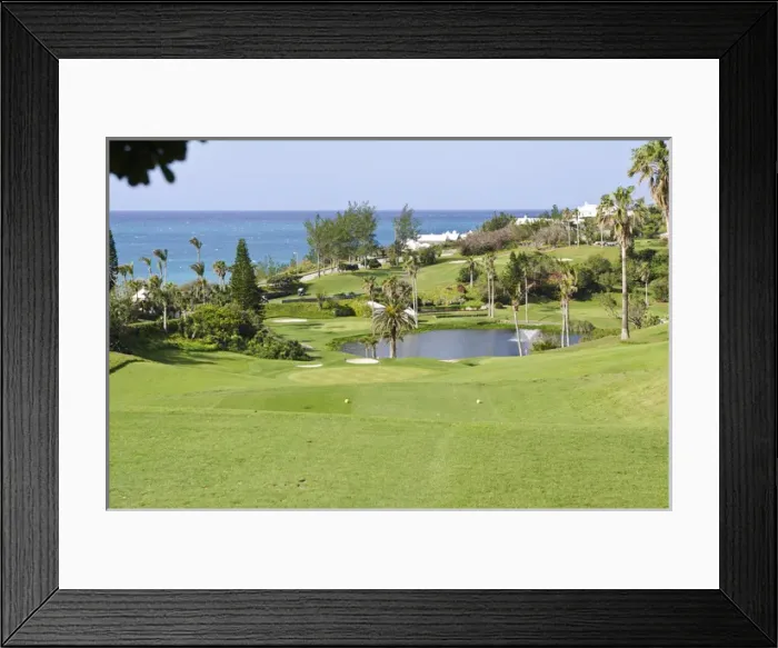 Framed Print : Bermuda. Fairmont Southampton Hotel and Golf Club Framed Print : Bermuda. Fairmont Southampton Hotel and Golf Club