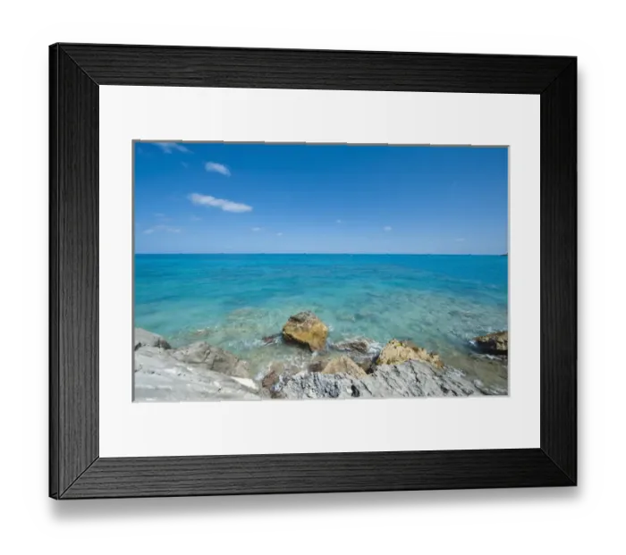 Framed Print : Bermuda. Gates Fort Park and fort