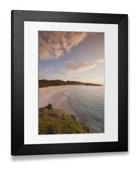 Framed Print : Horseshoe Bay beach, Bermuda