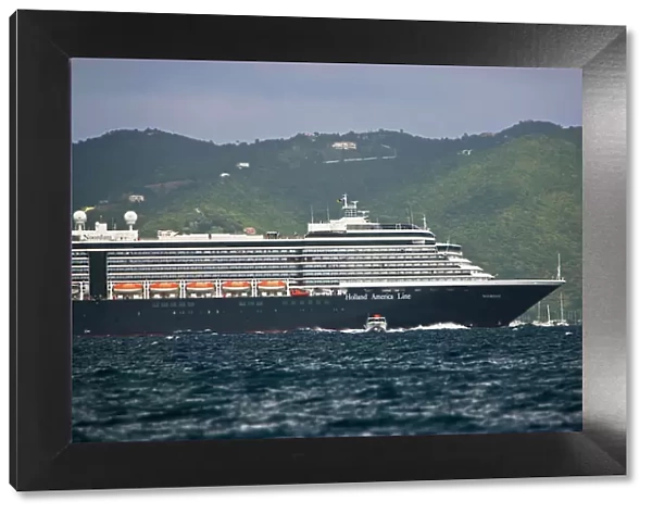 Holland America Cruise Line, The Nodrdam in the Sir Francis Drake Channel