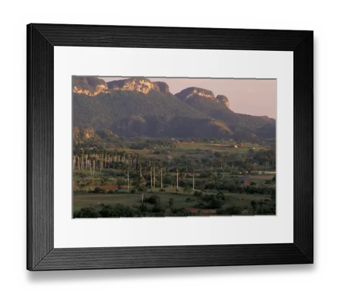 Framed Print : Cuba, Pinar del Rio, landscape Framed Print : Cuba, Pinar del Rio, landscape