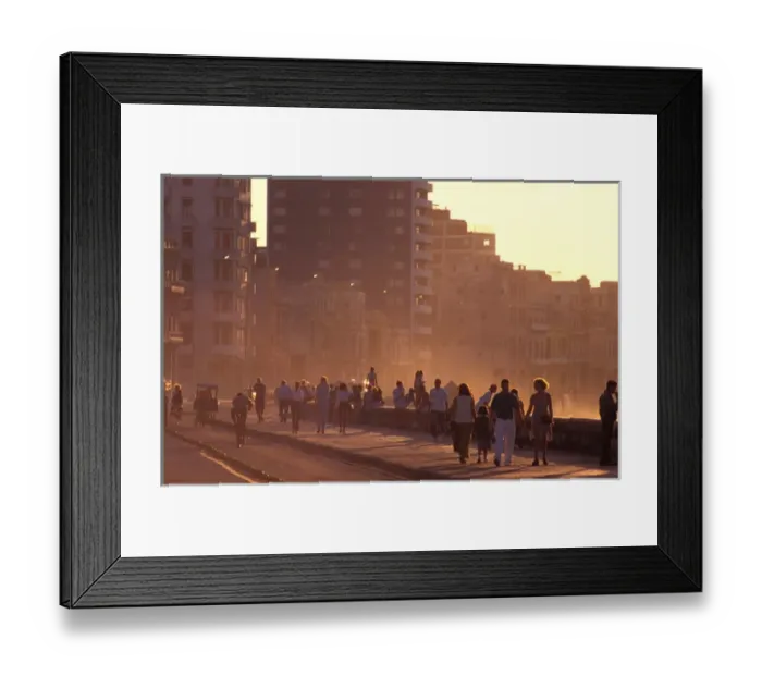 Framed Print : Cuba, La Habana, Malecon Framed Print : Cuba, La Habana, Malecon