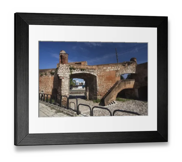 Framed Print : Dominican Republic, Santo Domingo, Zona Colonial, Puerta de San Diego, main entry