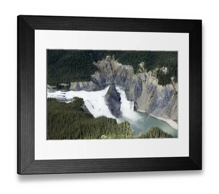 Framed Print : Virginia Falls, Nahanni National Park Reserve, Northwest Territories, Canada Framed Print : Virginia Falls, Nahanni National Park Reserve, Northwest Territories, Canada