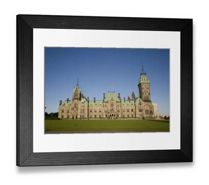 Framed Print : Parliment Building in Ottawa, Ontario, Canada Framed Print : Parliment Building in Ottawa, Ontario, Canada