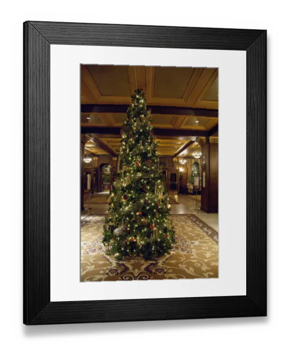 Framed Print : Canada, Quebec, Quebec City. Fairmont Chateau Frontenac Framed Print : Canada, Quebec, Quebec City. Fairmont Chateau Frontenac