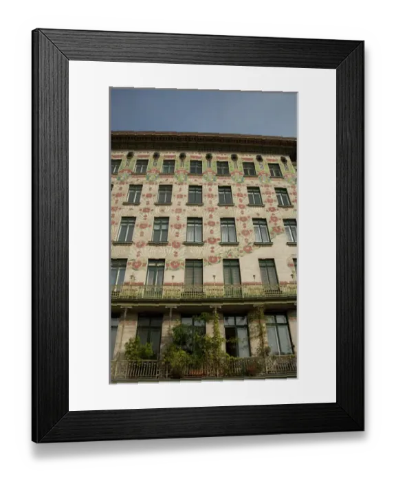 Framed Print : Austria, Vienna. Historic architecture along the famous Ringstrasse Framed Print : Austria, Vienna. Historic architecture along the famous Ringstrasse