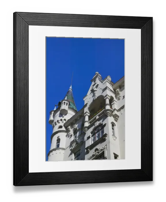 Framed Print : Historical building, Vienna, Austria Framed Print : Historical building, Vienna, Austria