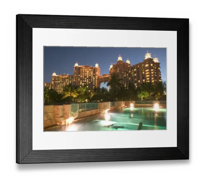 Framed Print : BAHAMAS-New Providence Island-Nassau: Atlantis Resort & Casino  /  Paradise Island