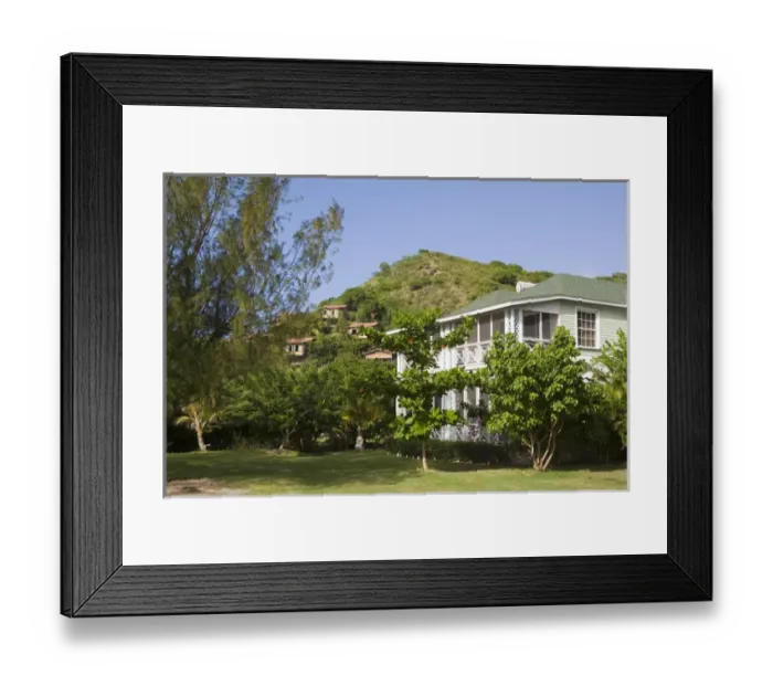 Framed Print : Oualie Beach Hotel, bungalows