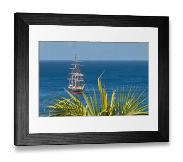 Framed Print : St. Vincent & The Grenadines. Stad Amsterdam clipper ship Framed Print : St. Vincent & The Grenadines. Stad Amsterdam clipper ship