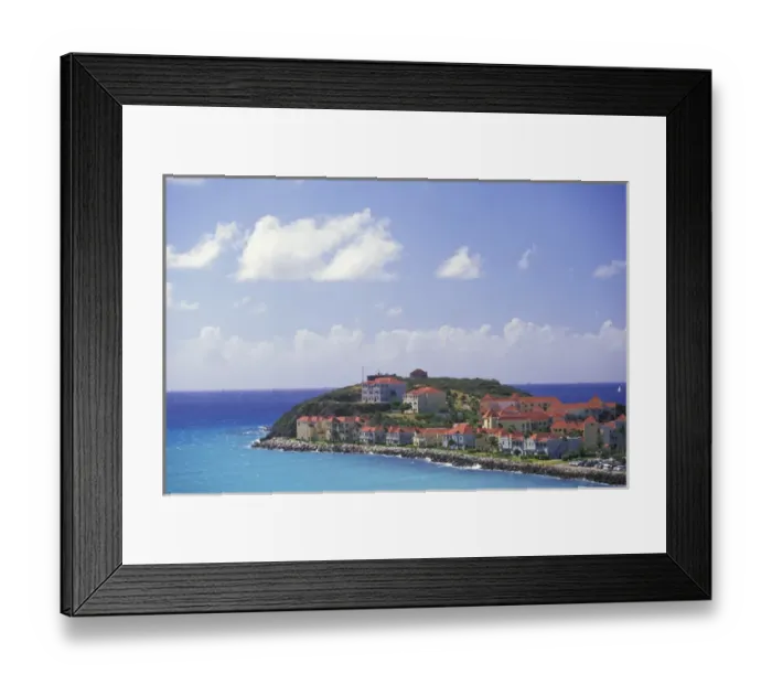 Framed Print : Caribbean, Dutch Antilles, Saint Maarten, Philipsburg. Little Bay Beach resort Framed Print : Caribbean, Dutch Antilles, Saint Maarten, Philipsburg. Little Bay Beach resort