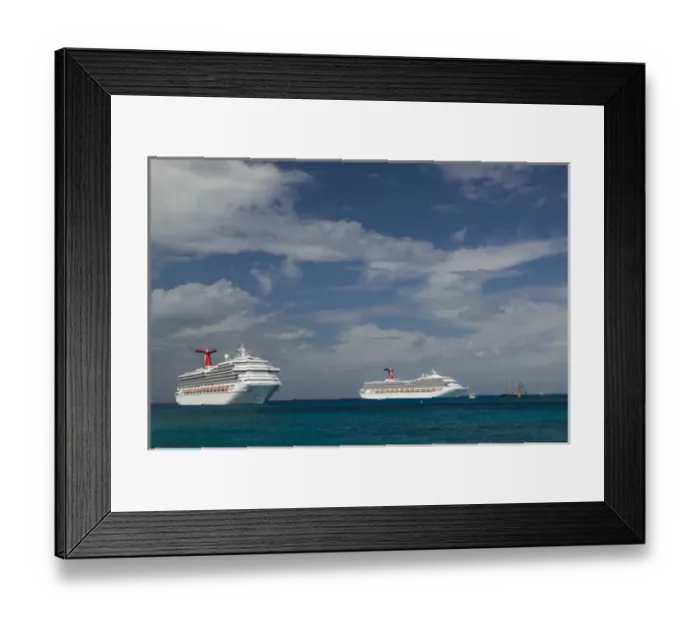 Framed Print : CAYMAN ISLANDS - GRAND CAYMAN - Georgetown: Cruise Ships Framed Print : CAYMAN ISLANDS - GRAND CAYMAN - Georgetown: Cruise Ships
