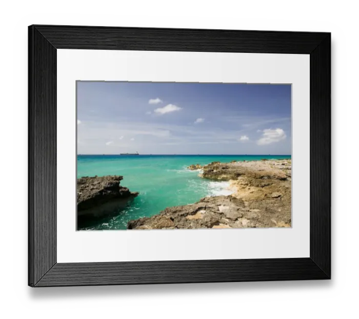 Framed Print : CAYMAN ISLANDS - GRAND CAYMAN - Georgetown: Ocean View at Smith Cove Framed Print : CAYMAN ISLANDS - GRAND CAYMAN - Georgetown: Ocean View at Smith Cove