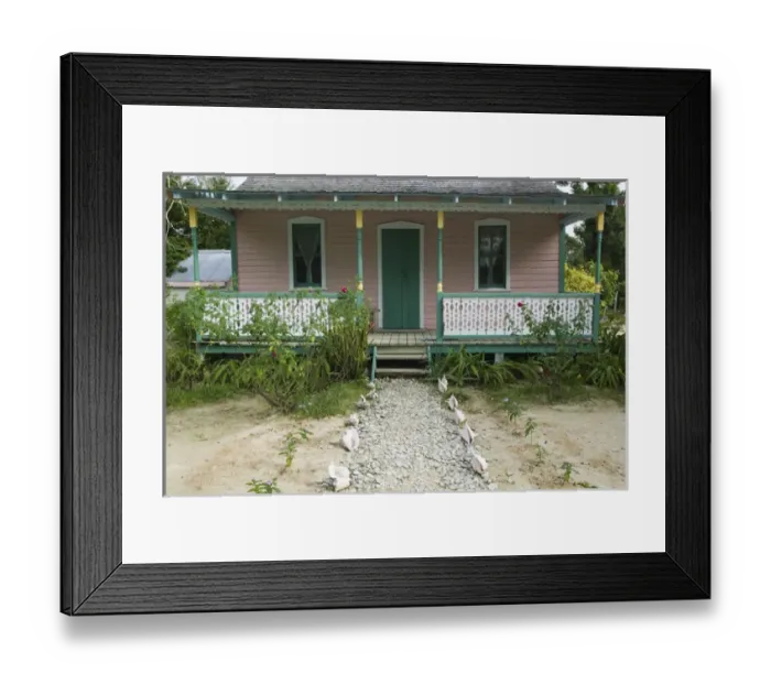 Framed Print : CAYMAN ISLANDS - GRAND CAYMAN - Frank Sound: Queen Elizabeth 2 Botanic Park - Heritage