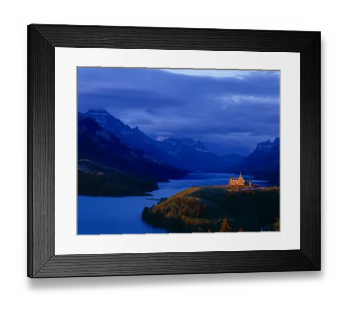 Framed Print : Prince of Wales Hotel in Wateron Lakes National Park in Alberta Canada