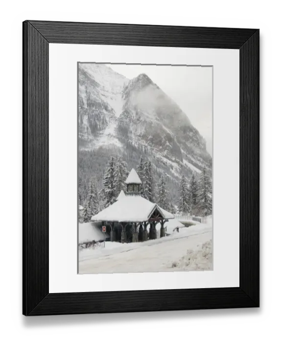 Framed Print : Canada, Alberta, Lake Louise. Farimont Chateau Lake Louise