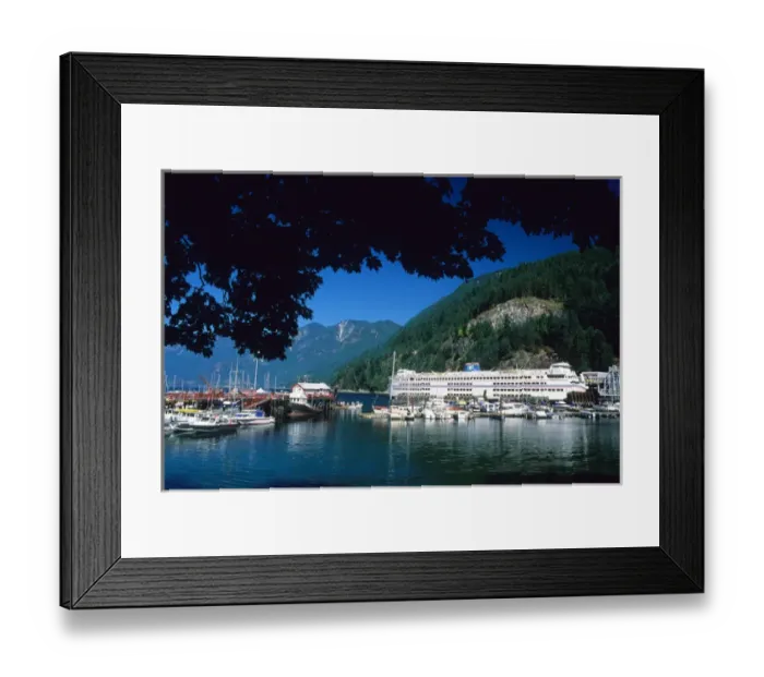 Framed Print : British Columbia ferry docked at the Horseshoe Bay area of West Vancouver, Canada