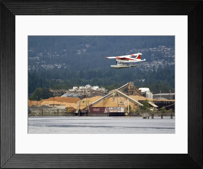 Framed Print : Seaplane flying at Port Vancouver in British Columbia, Canada Framed Print : Seaplane flying at Port Vancouver in British Columbia, Canada