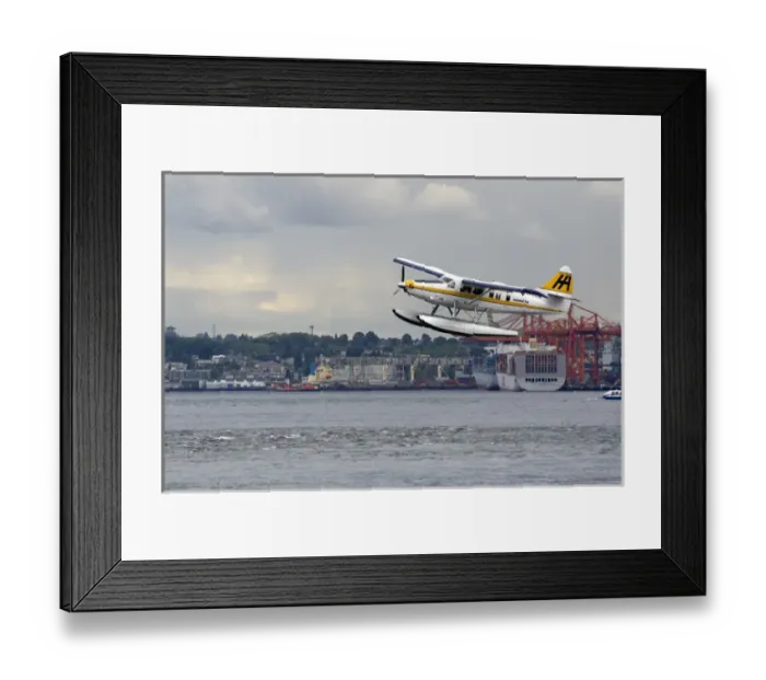 Framed Print : Seaplane flying at Port Vancouver in British Columbia, Canada