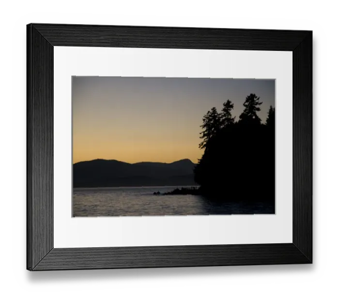 Framed Print : Sunset off Stanley Park in the West End of Vancouver, BC, Canada Framed Print : Sunset off Stanley Park in the West End of Vancouver, BC, Canada