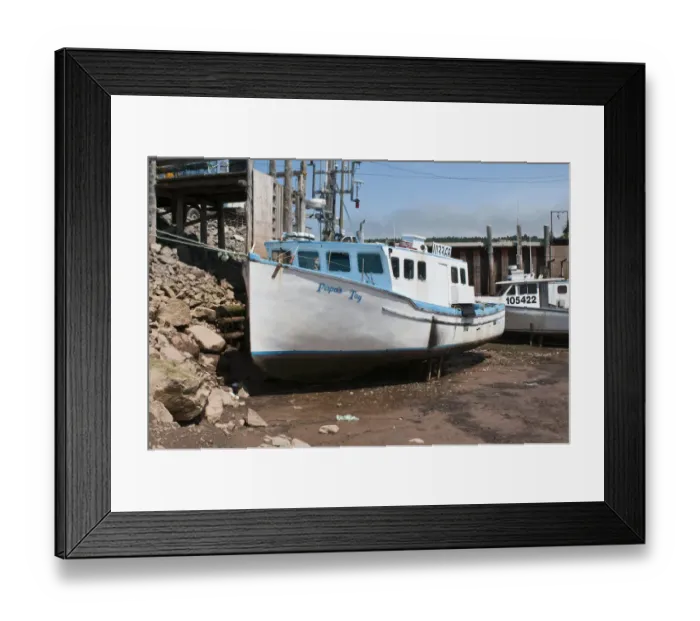 Framed Print : New Brunswick, Canada. The harbour in Alma Framed Print : New Brunswick, Canada. The harbour in Alma