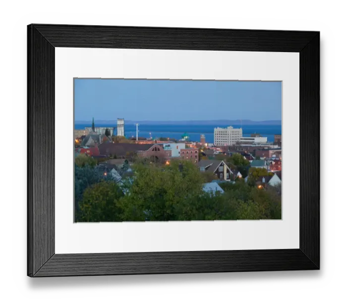 Framed Print : CANADA-Ontario-Thunder Bay: Town View from Hillcrest Park  /  Evening