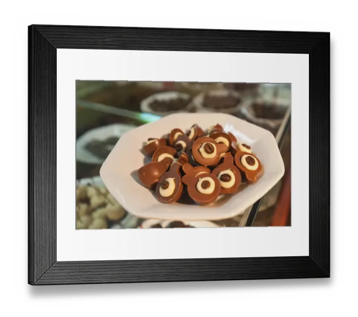 Framed Print : Quebec, Canada. Chocolates at chocolatier in Les Eboulements Framed Print : Quebec, Canada. Chocolates at chocolatier in Les Eboulements