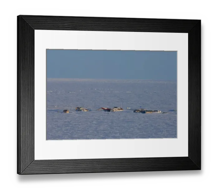Framed Print : town on Herschel Island, off the Mackenzie River delta, Yukon Territory, Canada Framed Print : town on Herschel Island, off the Mackenzie River delta, Yukon Territory, Canada