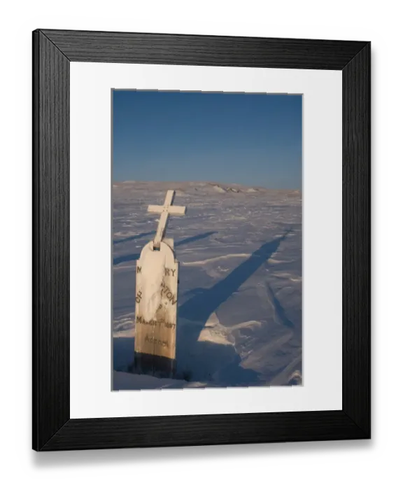 Framed Print : inupiat graveyard on Herschel island, off the Mackenzie River delta, Yukon Territory Framed Print : inupiat graveyard on Herschel island, off the Mackenzie River delta, Yukon Territory