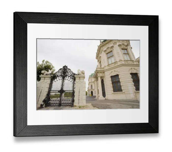 Framed Print : Entrance gate to the Belevedere Palace, Vienna, Austria Framed Print : Entrance gate to the Belevedere Palace, Vienna, Austria