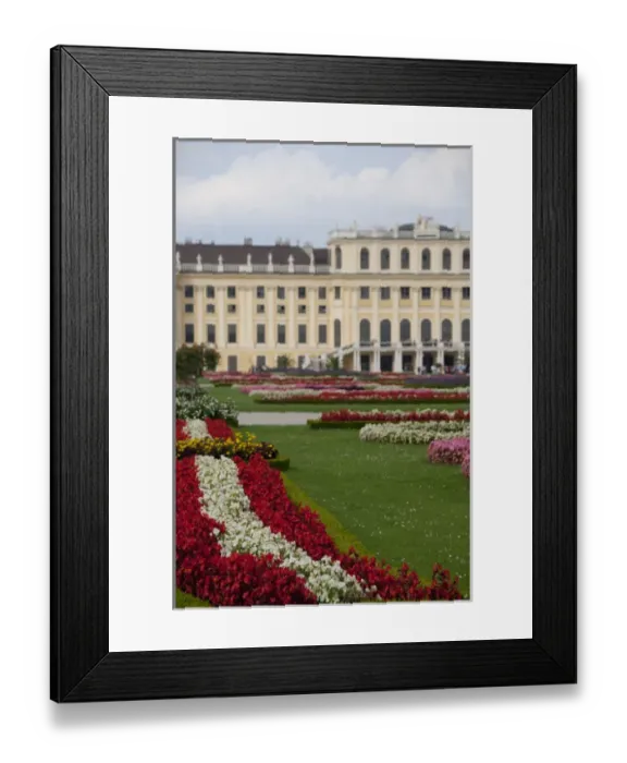 Framed Print : Austria, Vienna. Maria Theresas Baroque / Rococo Schonbrunn Palace (aka Schlob Schonbrunn) Framed Print : Austria, Vienna. Maria Theresas Baroque / Rococo Schonbrunn Palace (aka Schlob Schonbrunn)