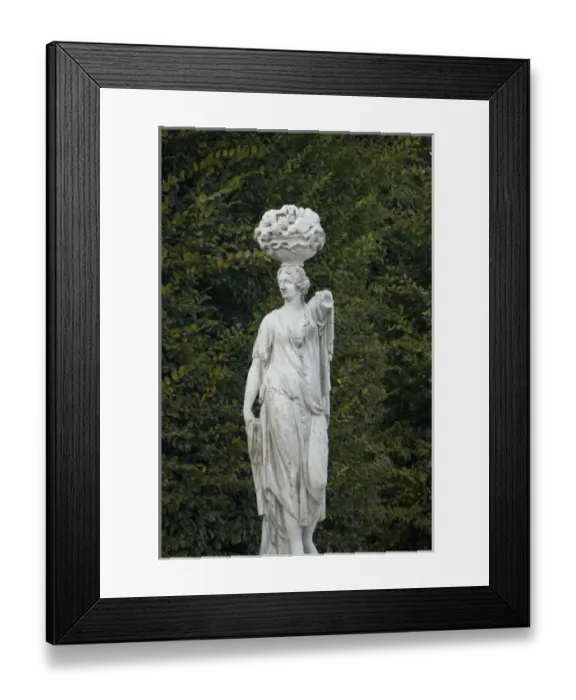 Framed Print : Austria, Vienna. Schonbrunn Palace (aka Schlob Schonbrunn), Imperial Gardens, statue Framed Print : Austria, Vienna. Schonbrunn Palace (aka Schlob Schonbrunn), Imperial Gardens, statue