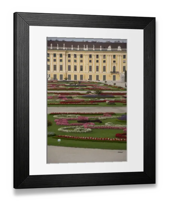 Framed Print : Austria, Vienna. Maria Theresas Baroque / Rococo Schonbrunn Palace (aka Schlob Schonbrunn) Framed Print : Austria, Vienna. Maria Theresas Baroque / Rococo Schonbrunn Palace (aka Schlob Schonbrunn)